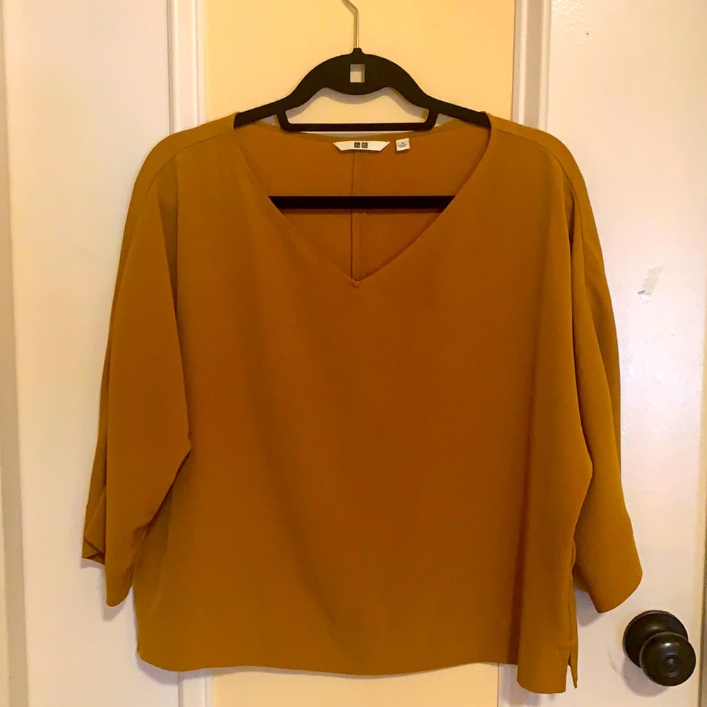 Women’s Blouse